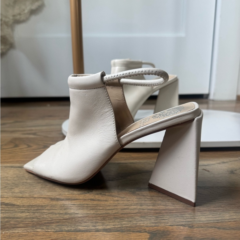 Vince Camuto | VINCE CAMUTO Avangila Leather Pump In Nocciola Mestico - Picture 4 of 6